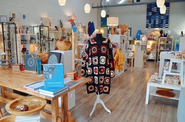 Souvenir shop in Cork City Gaol: charming venue for pop-up events and artisan workshops.
