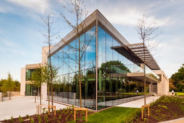 UCD University Club