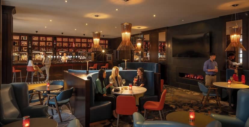 Clayton Hotel Leopardstown restaurant lounge for corporate networking and business receptions.