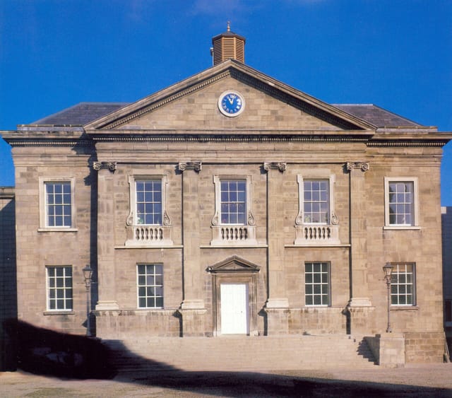 Historic Trinity College Dublin Dining Hall for formal gala and corporate event venue hire.
