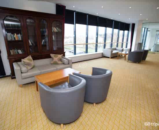 Meeting Rooms