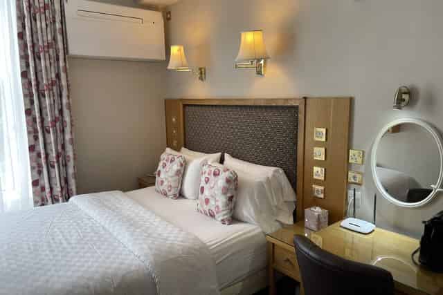 Luxe suites