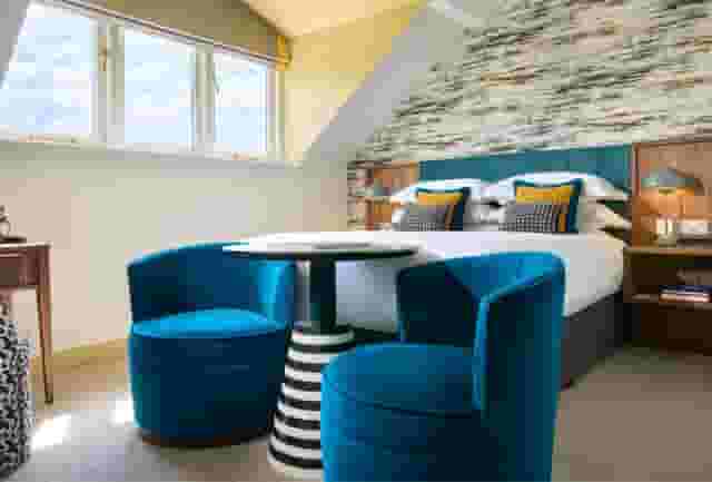 Room 1900