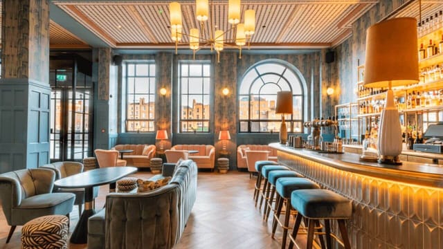Private dining room bar for upscale welcome receptions and intimate networking events.