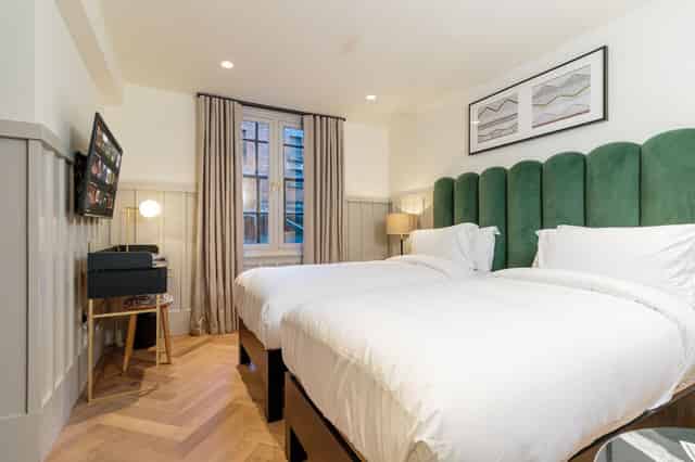 Clarence Suite