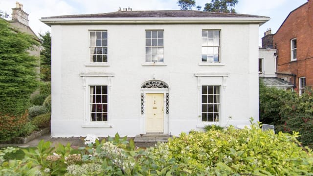 Boutique Terrace venue for intimate corporate retreats and executive planning sessions.