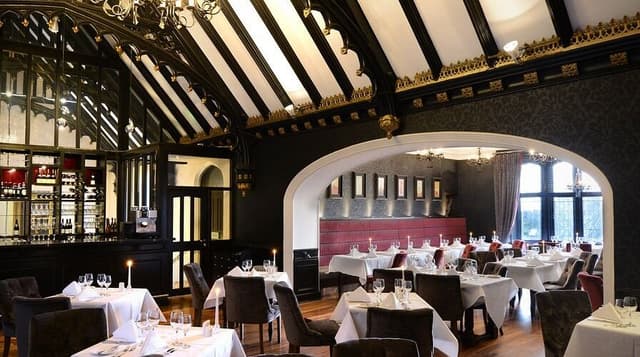 Fahrenheit Restaurant