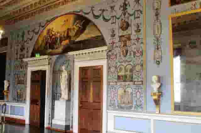 Long Gallery