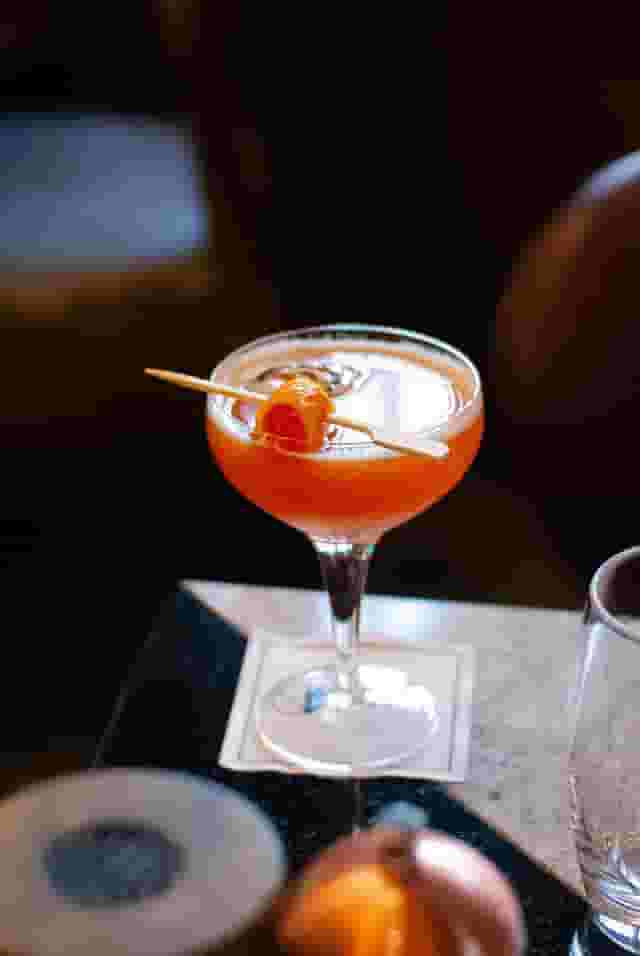 Cocktail bar
