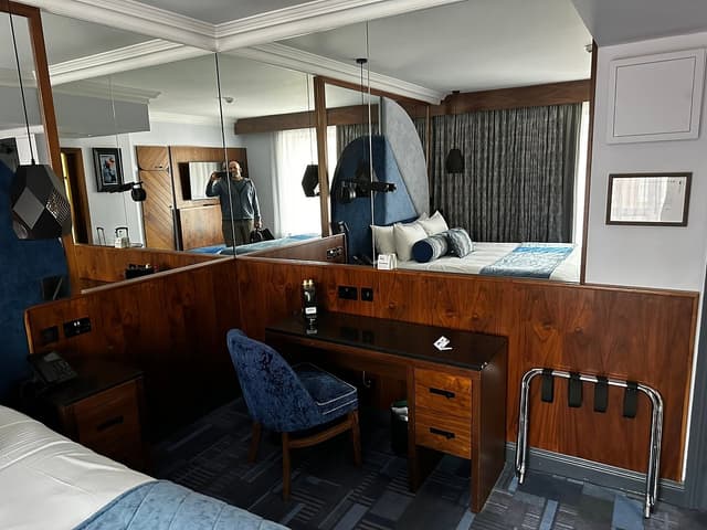 Boutique Rooms