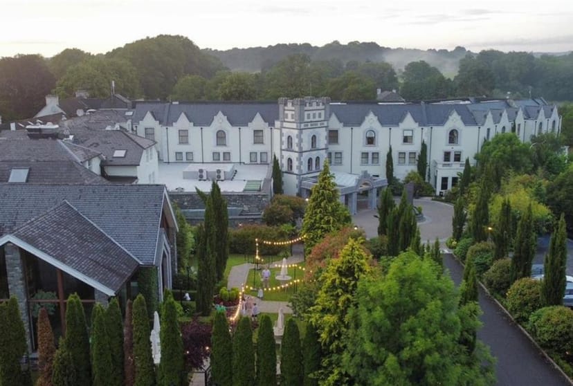 Valentia Suite at Muckross Park Hotel: elegant countryside venue for corporate retreats.
