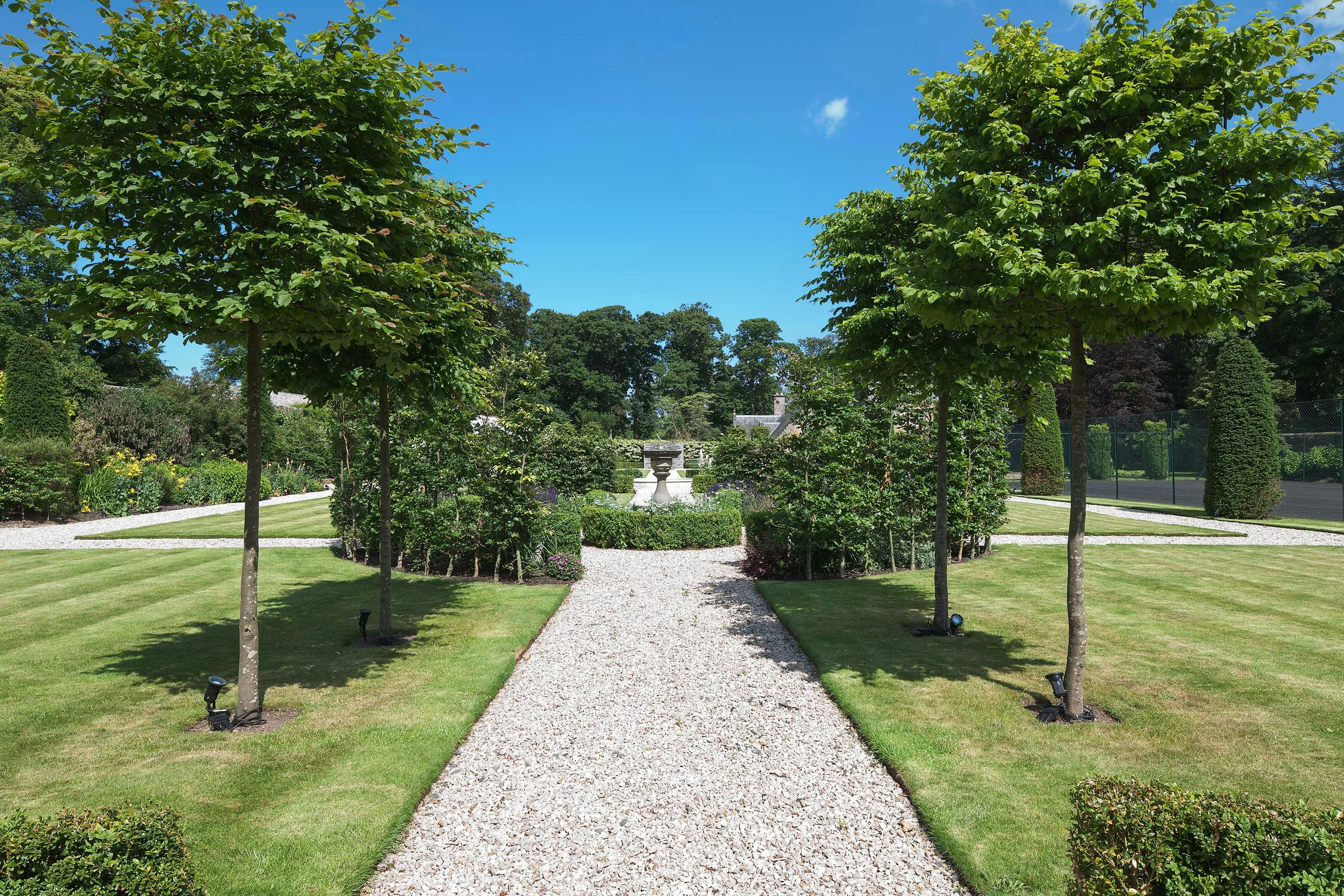 gardens and parkland - Carlowrie Castle