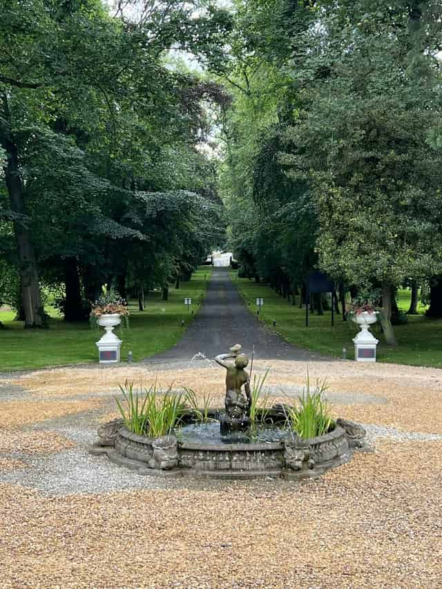 Carlowrie Castle