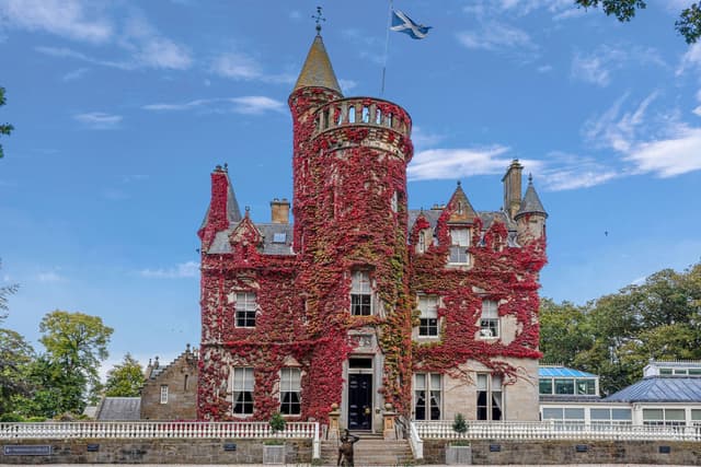 Carlowrie Castle