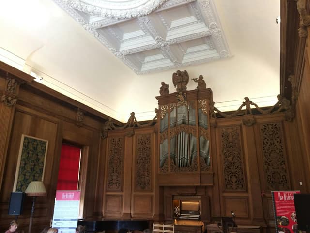Marchmont House