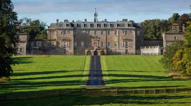 Luxury Marchmont House dining room for corporate retreats and exclusive gala events.