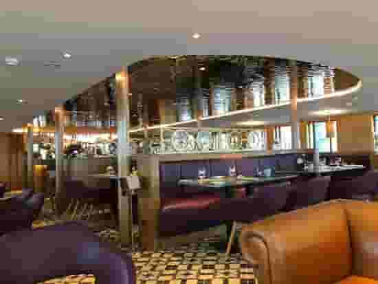 Lighthouse Restaurant & Bar