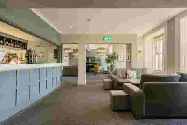 The Old Waverley Hotel