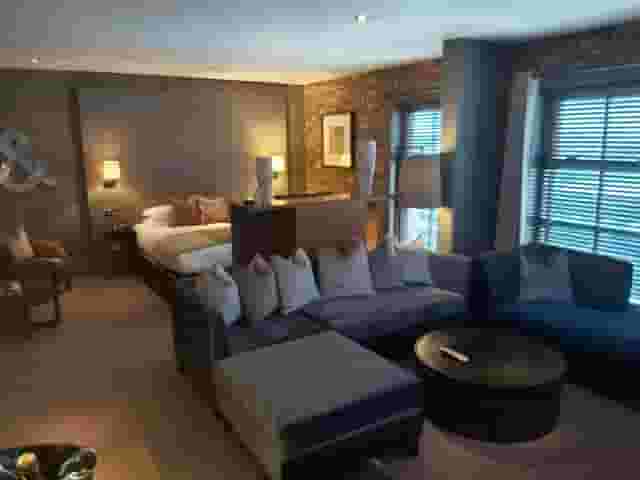 Dakota Edinburgh