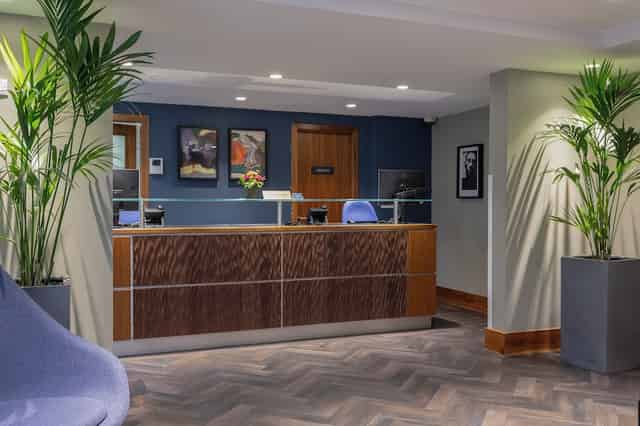 Lounge Bar