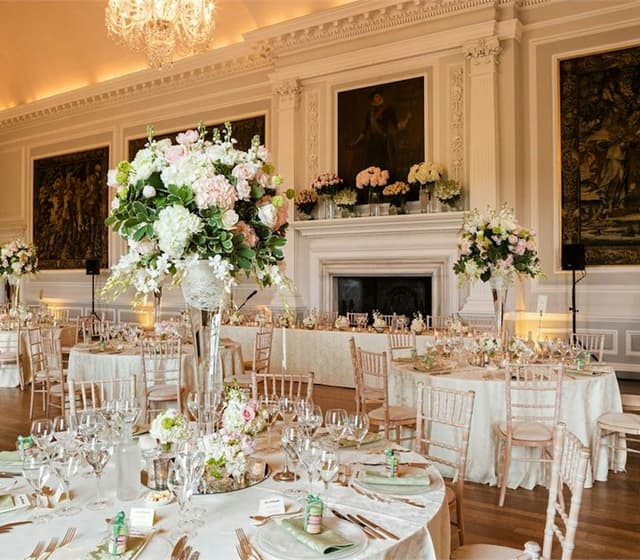 Hopetoun House
