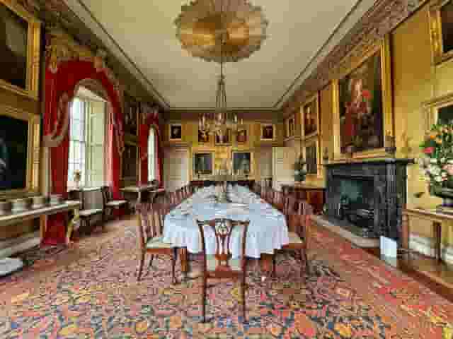 Hopetoun House