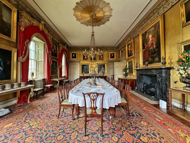 Hopetoun House