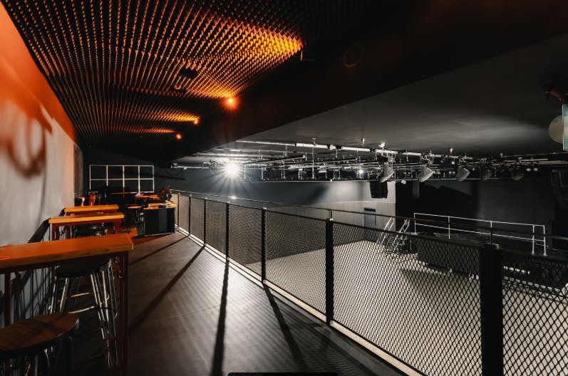 Ambers Club - Room 1 image 1