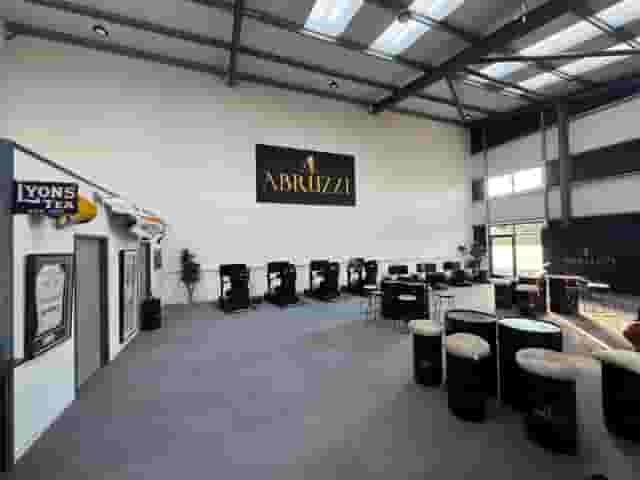 Abruzzi Sim Showroom
