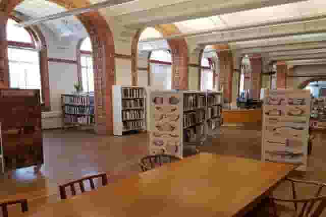 The Leeds Library