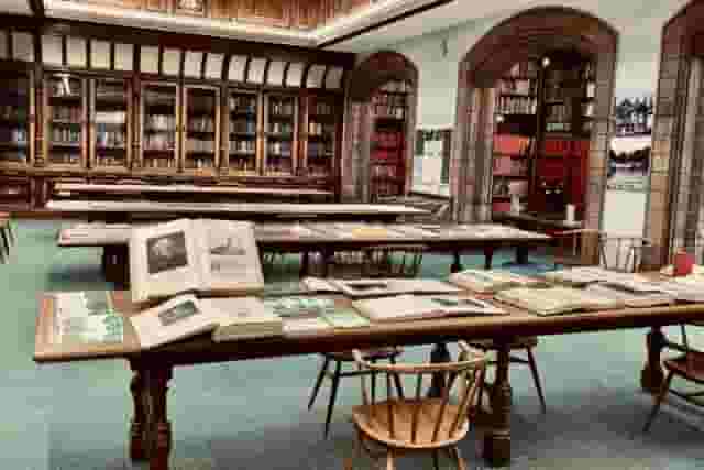 The Leeds Library