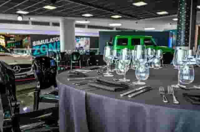 AMG Performance Floor