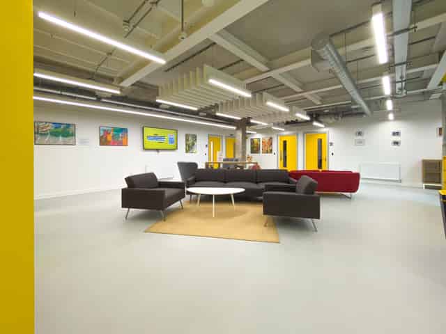 Classroom / Meeting room