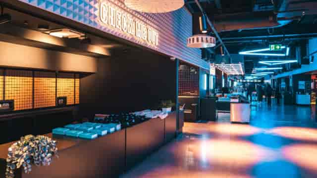 Modern Co-op Backstage event space with sleek decor for corporate networking and gatherings.