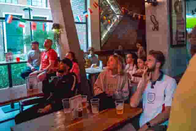 Sports Bar