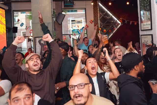 Sports Bar