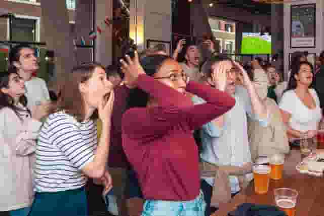 Sports Bar