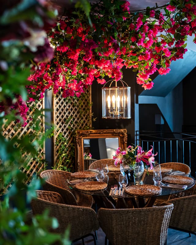 Owen's Kitchen & Bar