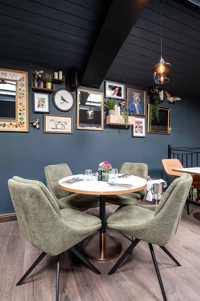 Owen's Kitchen & Bar