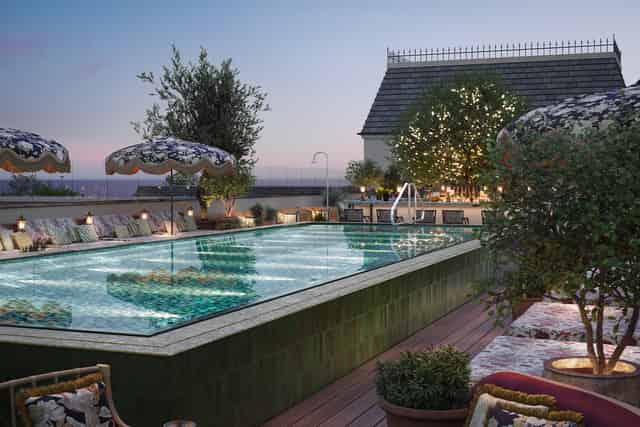 Pool Club & Spa
