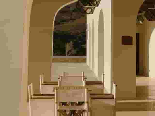 Alfarroba / Carob Meeting Room