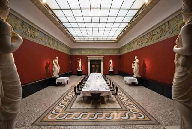 Elegant Hall of Paintings, Carlsberg Venues - ideal for meetings or private dinners.