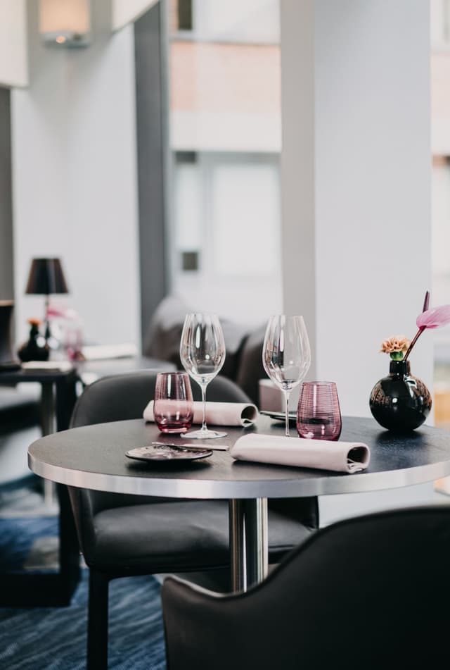 Les Deux Brasserie
