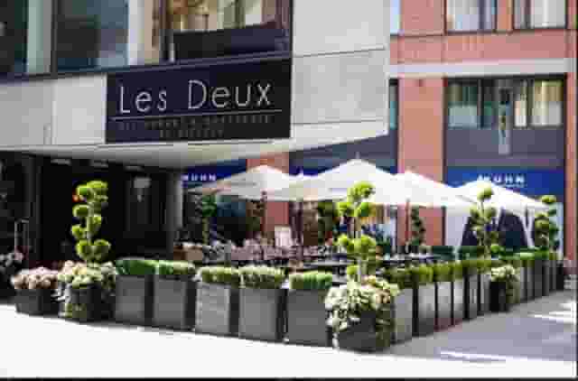 Les Deux Brasserie