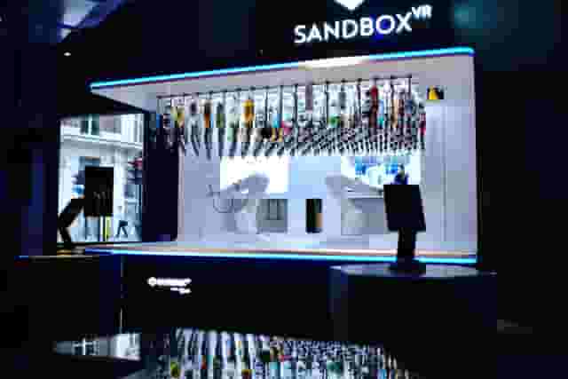 Bar
