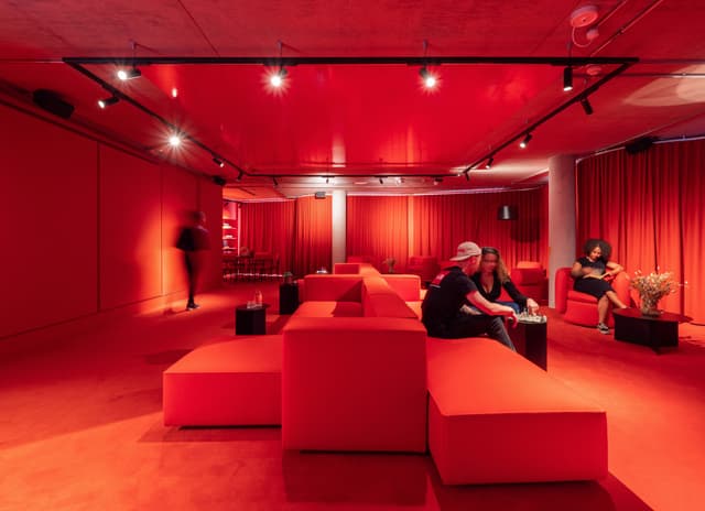 Salon