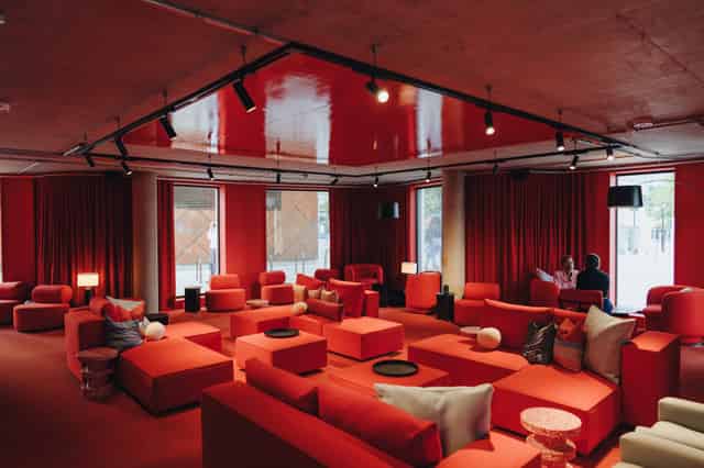 Salon