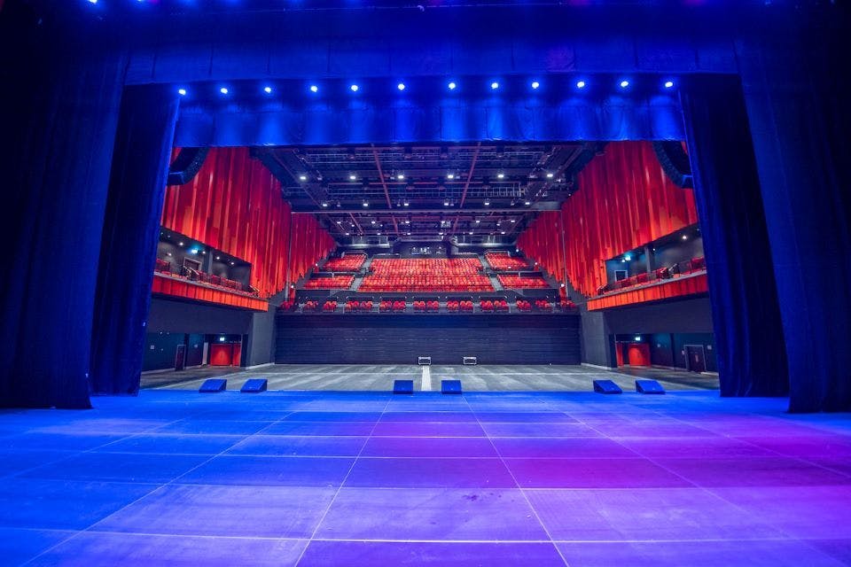 Arena opens with City Deal funding ...