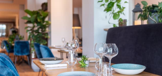 Le Dix Restaurant
