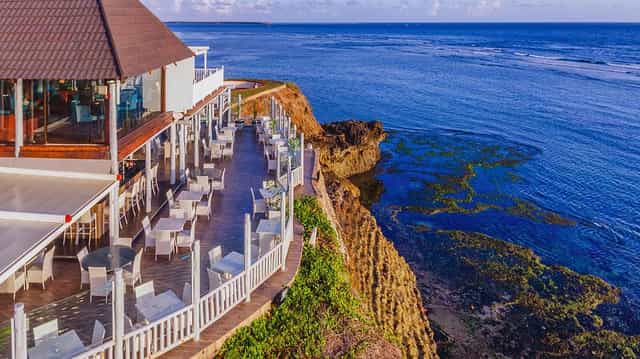 Cliffside lounge at Karambezi Café, ideal for premium corporate events and networking receptions.